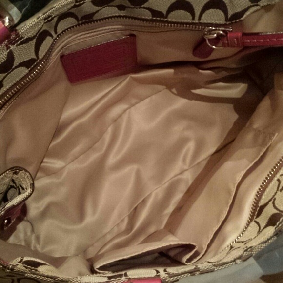 COACH - Picture 1 of 1