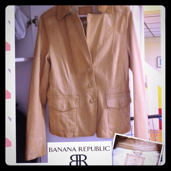 NWOT Banana Republic Tan Leather Jacket