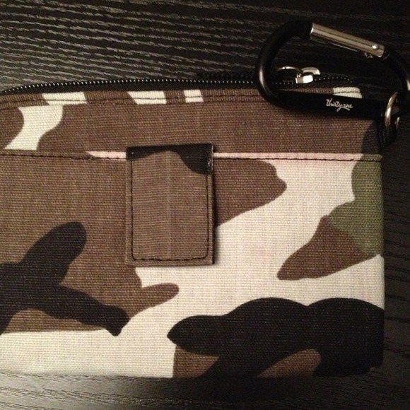 31 Adventurer bag