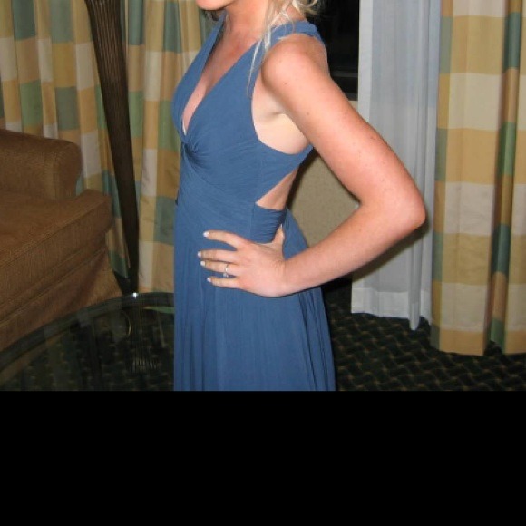 🎉HOST PICK🎉 12/10 BCBG Maxazria Long Dress - Picture 2 of 4