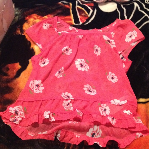 Sheer hi low Abercrombie and Fitch top