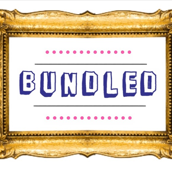 SOLD IN BUNDLE // Black Statement Necklace