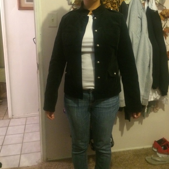 Black jacket - Picture 3 of 4