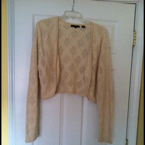 Shrug sweater