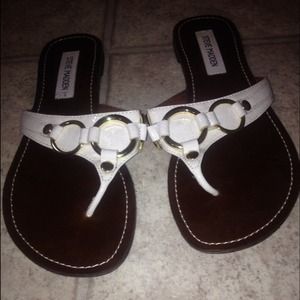 Steve Madden White sandals