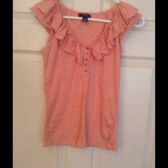 Peach ruffle top🚫sold🚫
