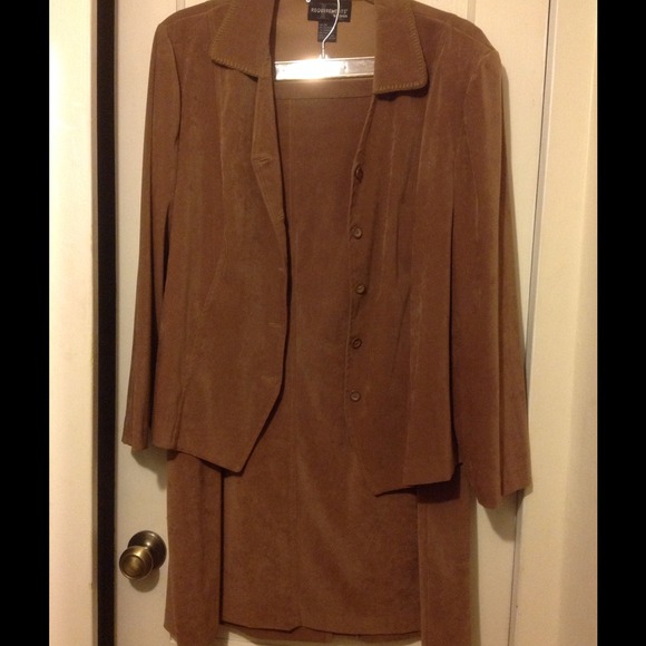 Faux suede unlined jacket/top & skirt