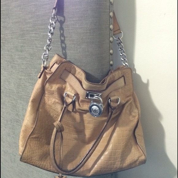 Michael Kors purse!!