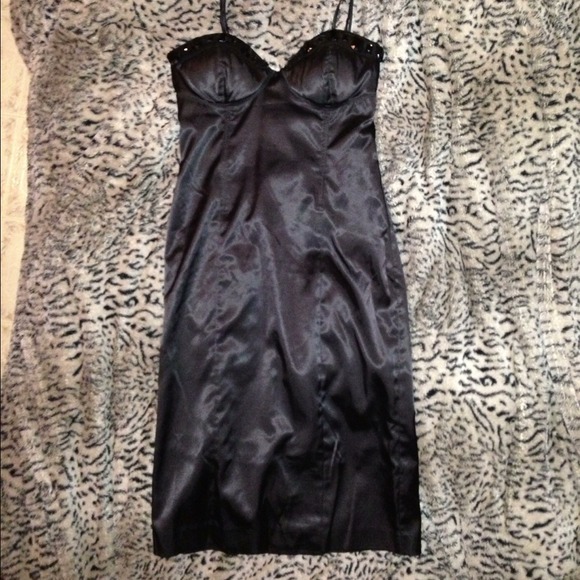 Satin corset dress 🚫 trades