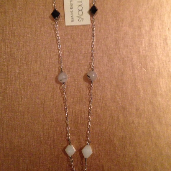 Sterling silver necklace with black obsidian - Picture 3 of 4
