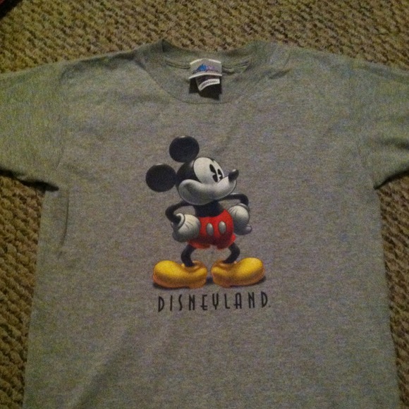 Mickey mouse t-shirt