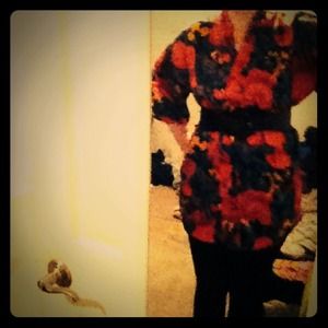 Victoria secret "bathrobe"/kimono/something:)