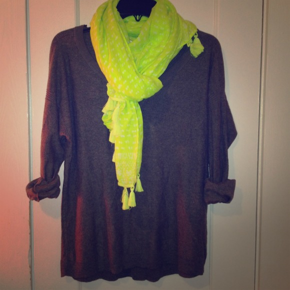 BUNDLE!!AE Grey Sweater