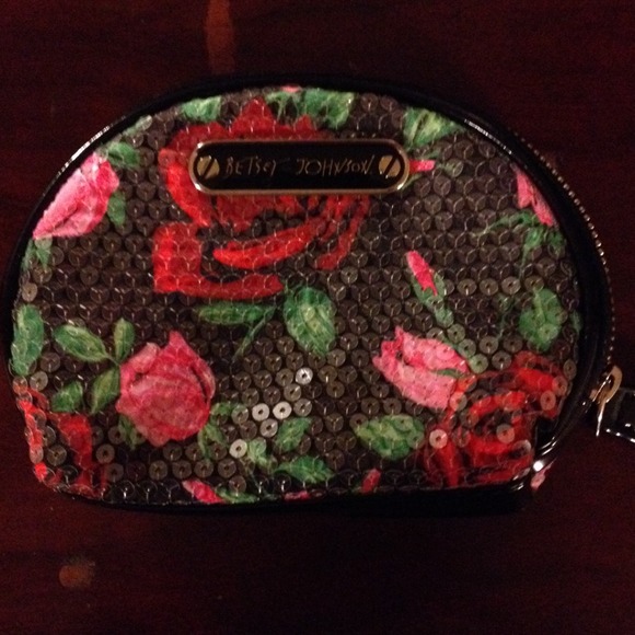 New🌸 betsey Johnson floral sequined make up bag