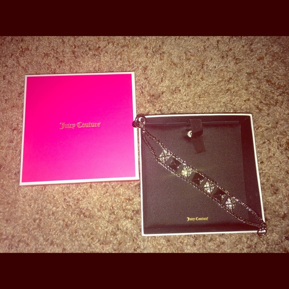 Juicy Couture Pyramid Bracelet