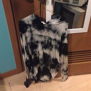 brandy Melville jacket. worn once.