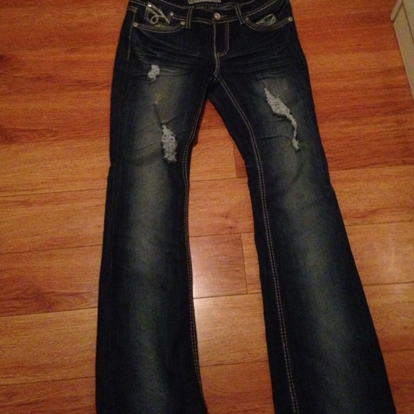 Distressed Jeans