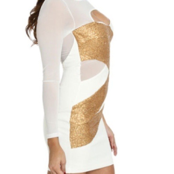 LOOKING FOR THIS DRESS!!😍 - Picture 2 of 2