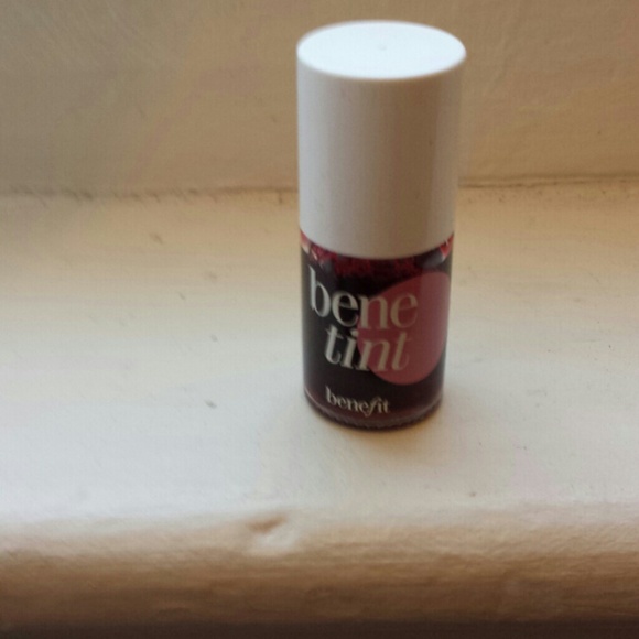 Benefit benetint slightly used makeup