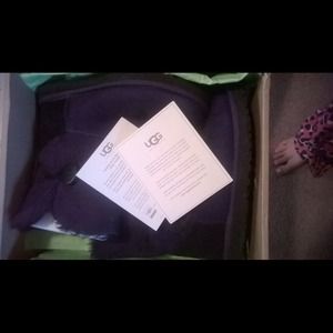 RESERVED Authentic uggs