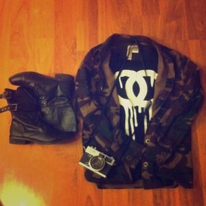 Camo jacket🔸
