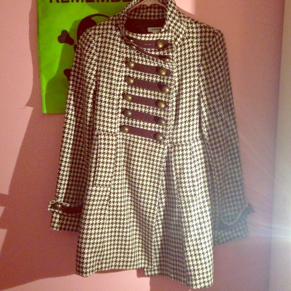 savvy houndstooth jacket