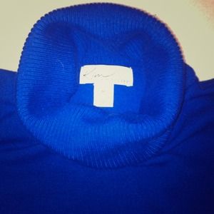Fine gauge Cobalt Blue turtleneck sweater