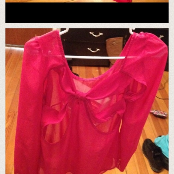 Pink sheer blouse - Picture 2 of 2