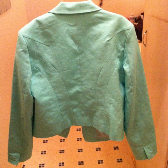 blazer - Picture 2 of 2