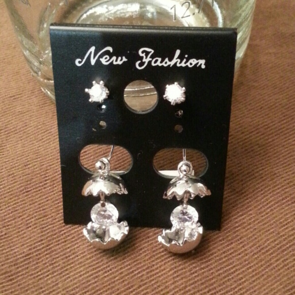 Cute little earrings