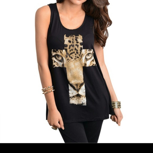 Leopard printed cross shirt
