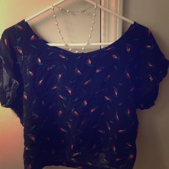 Off shoulder crop top