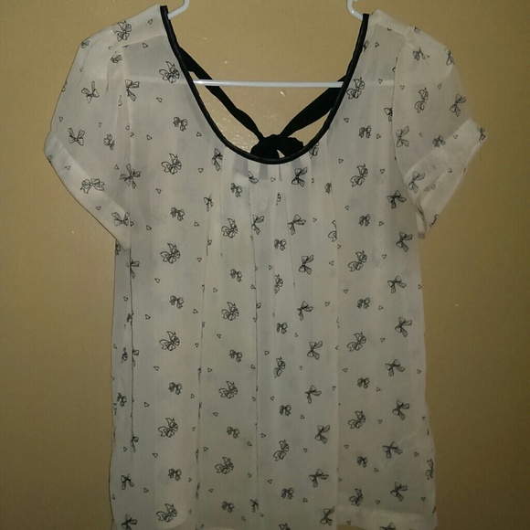 Cream and Black Print Blouse