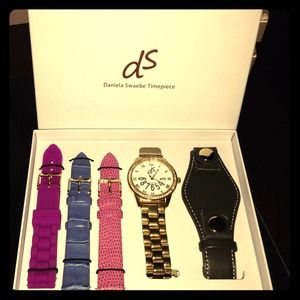 Daniela swab timepiece