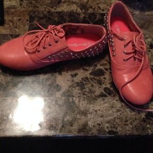 coral studded oxfords