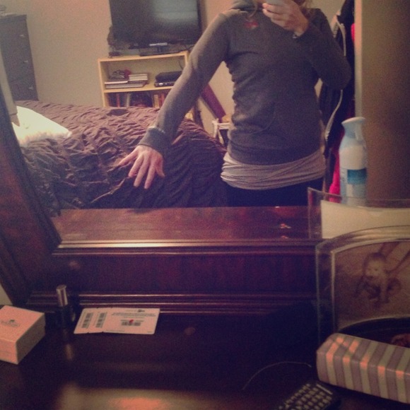 Extra UA hoodie pic