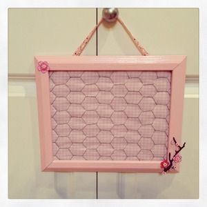 Custom bow/headband organizer