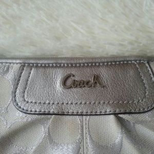 SOLD OUT Coach handbag