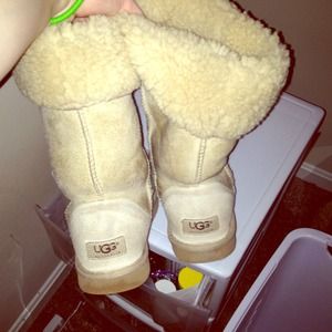 Uggs size 7