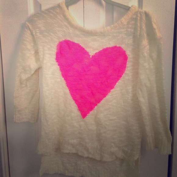 Knit heart sweater- seen on Ariana Grande RESERVED