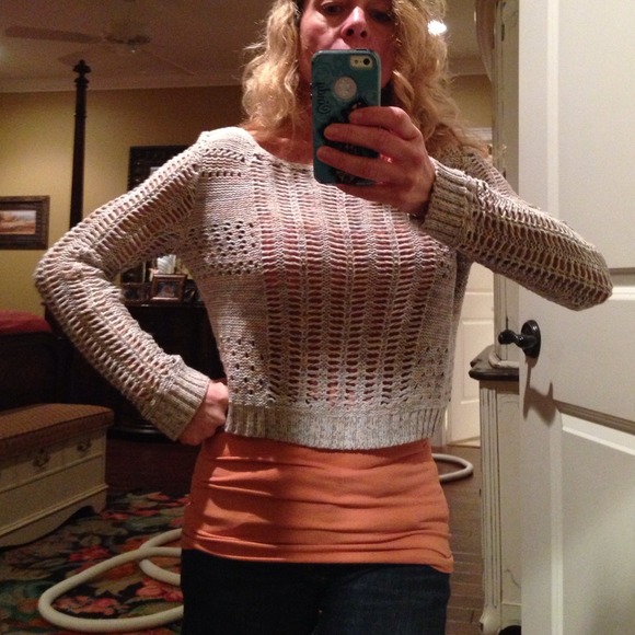 Cropped sweater