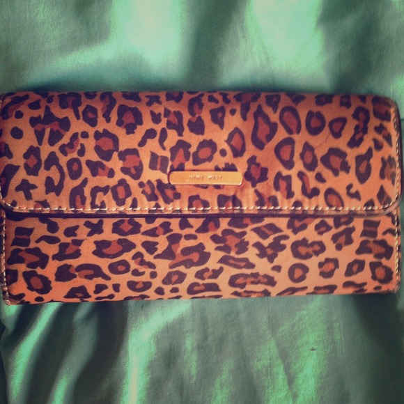 Nine West cheetah wallet