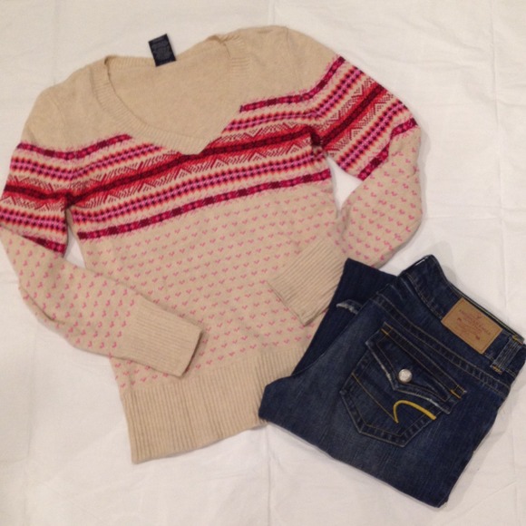 Bundle for @mommba sweater and elvis shirt