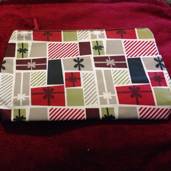 Thirty one thermal zipper pouch