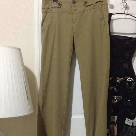 Khaki pant