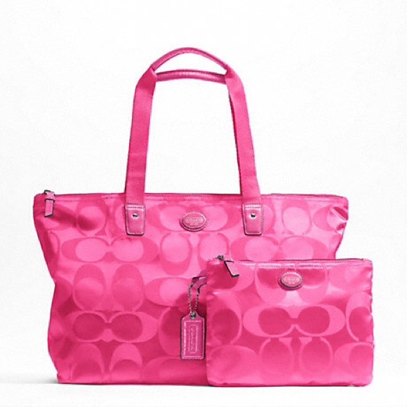 Authentic large coach pink shoulder bag