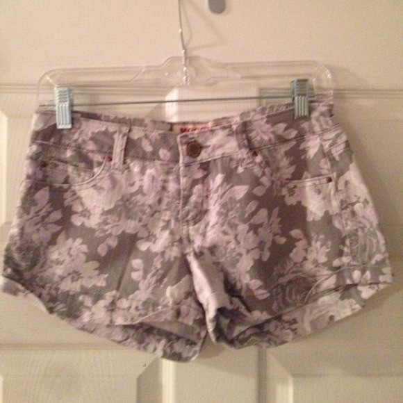 Floral shorts