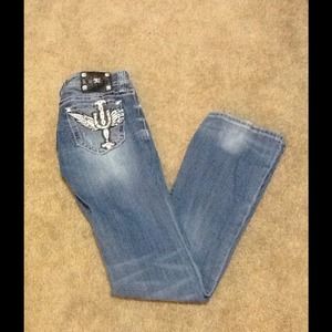 SOLD Miss Me Jeans! 27L