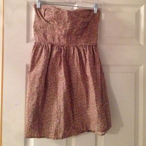 Monetary strapless floral dress