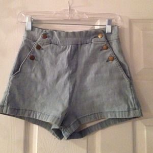 High waisted stretchy shorts